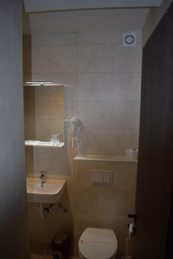 Hotel Zlatni Bor Sokolac  Zewnętrze zdjęcie